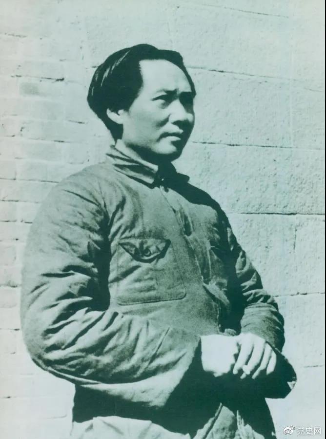 1936��2����5�£�ë�ɖ|��������܊�M���˖|���������D��ָ�]�|�����ەr��ë�ɖ|��