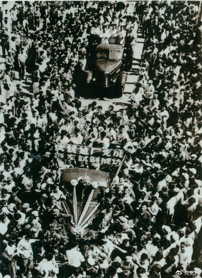 1956��7��13�գ���һ�����a����š�����܇���L����һ��܇����Sԇ�Ƴɹ����Y�����Ї�����������܇�Ěvʷ���D��7��14�գ�����š�����܇�_�����a����